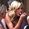 heidi-klum-eating-19